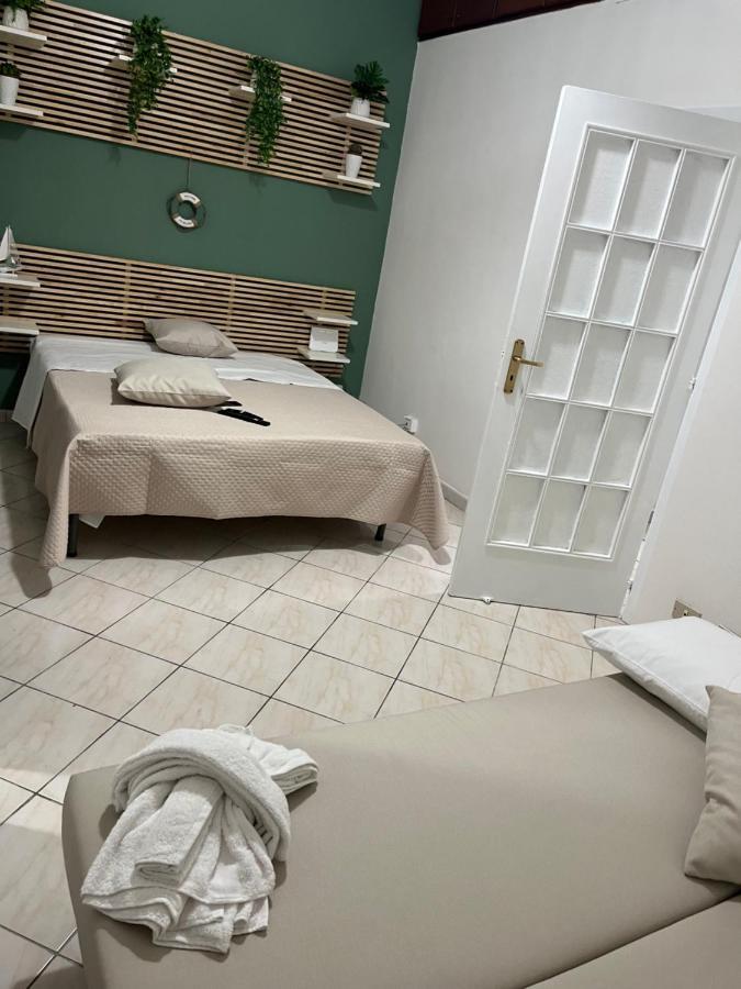 Ferienwohnung Il Covo Del Pescatore Pozzuoli Exterior foto